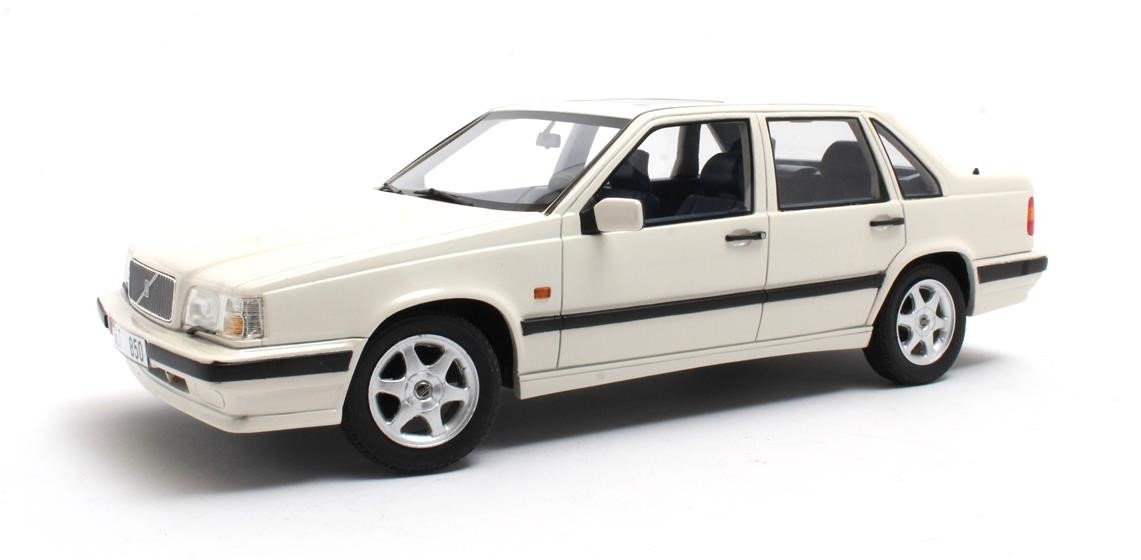 Volvo 850 GLT 1991-1994 Wit - 1:18